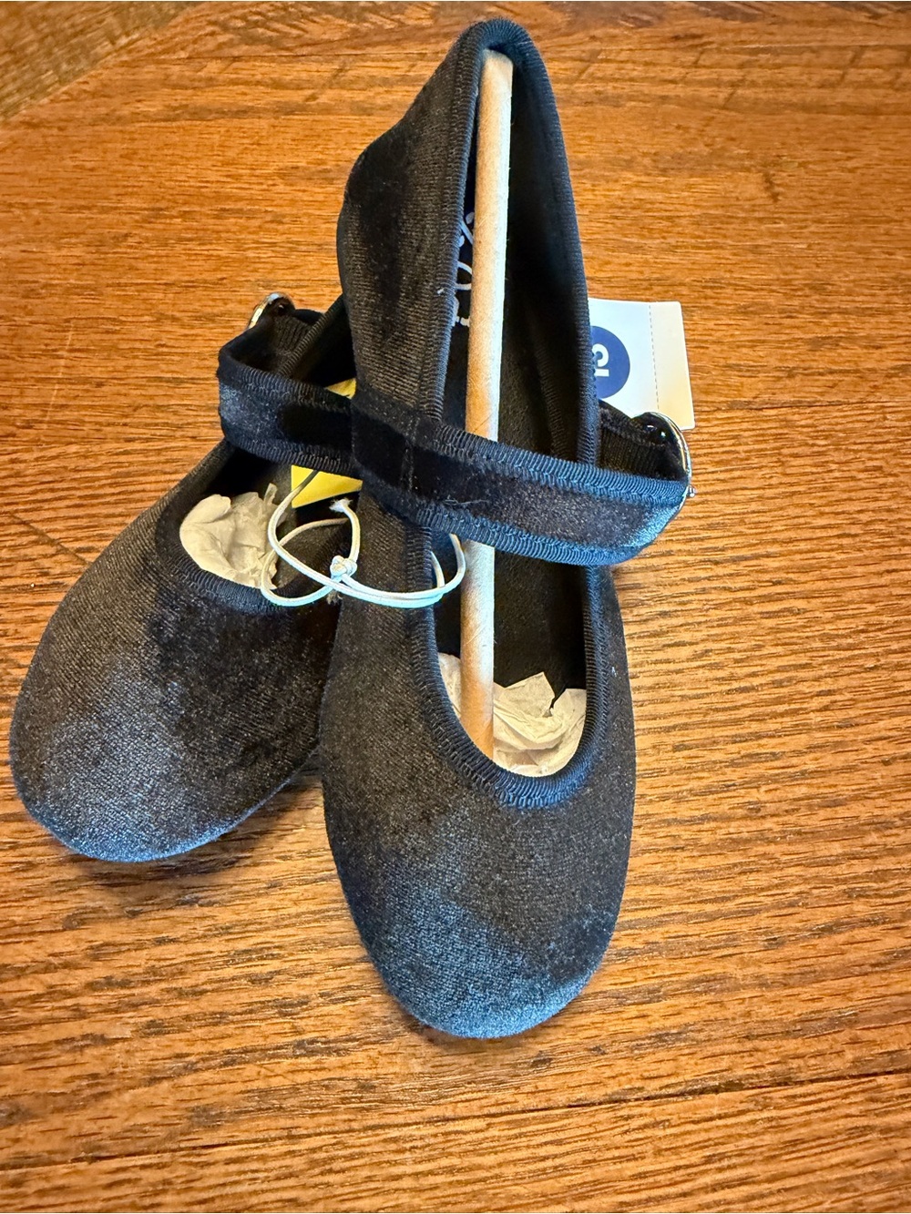Cat & Jack Black Velvet Mary Jane Flats with Strap sz 13